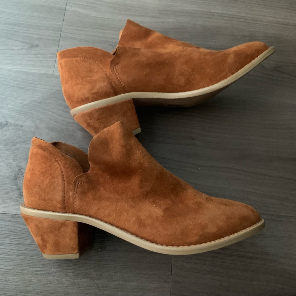 Kelsi Dagger Brooklyn Kenmare Booties - Anthropologie - Cocoa Suede